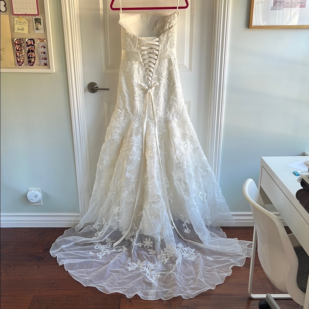 David’s Bridal Strapless Wedding Dress with Lace